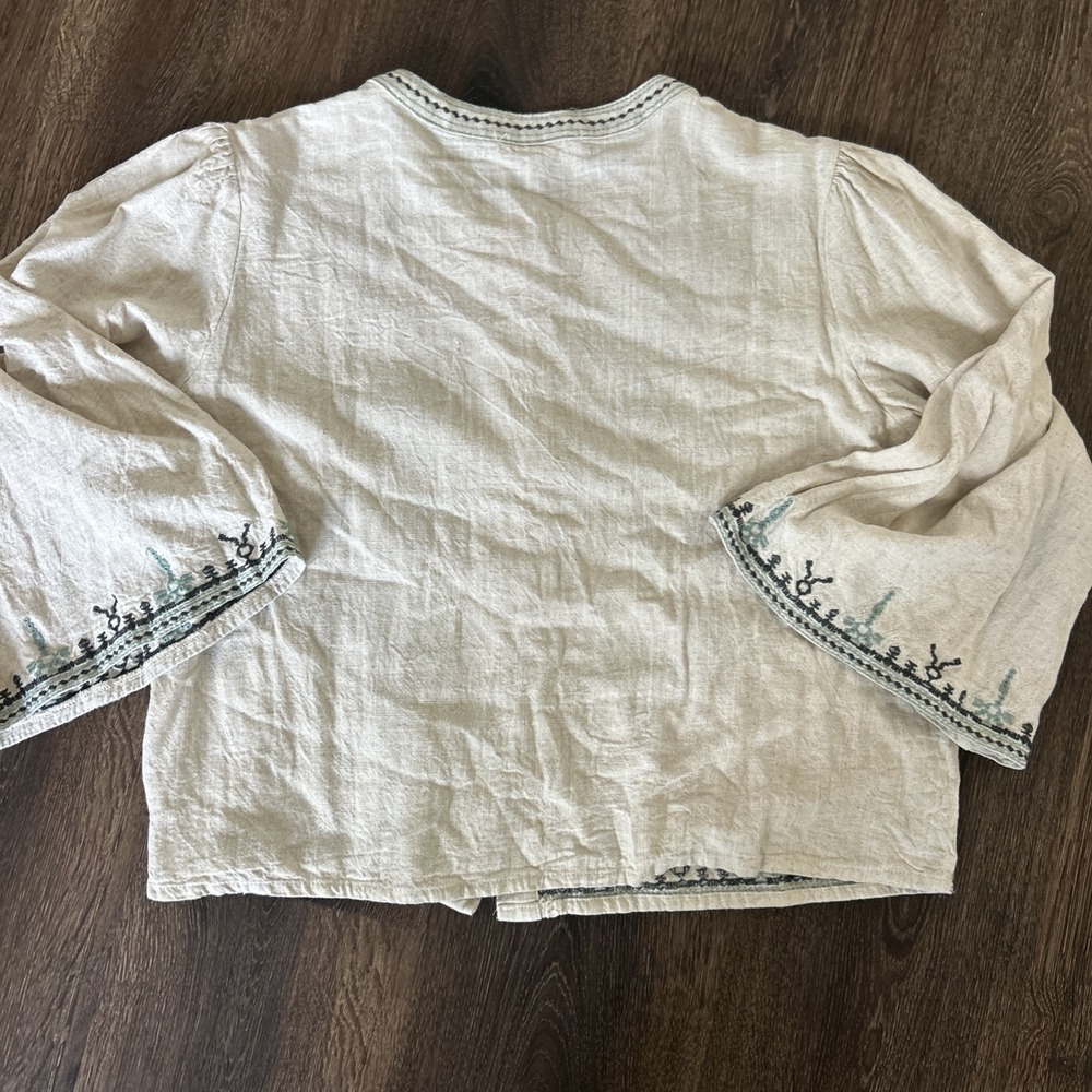 SOLITAIRE Needlepoint Floral Shirt Cropped Linen Blend Bell Sleeve Button Up M - Picture 7 of 8